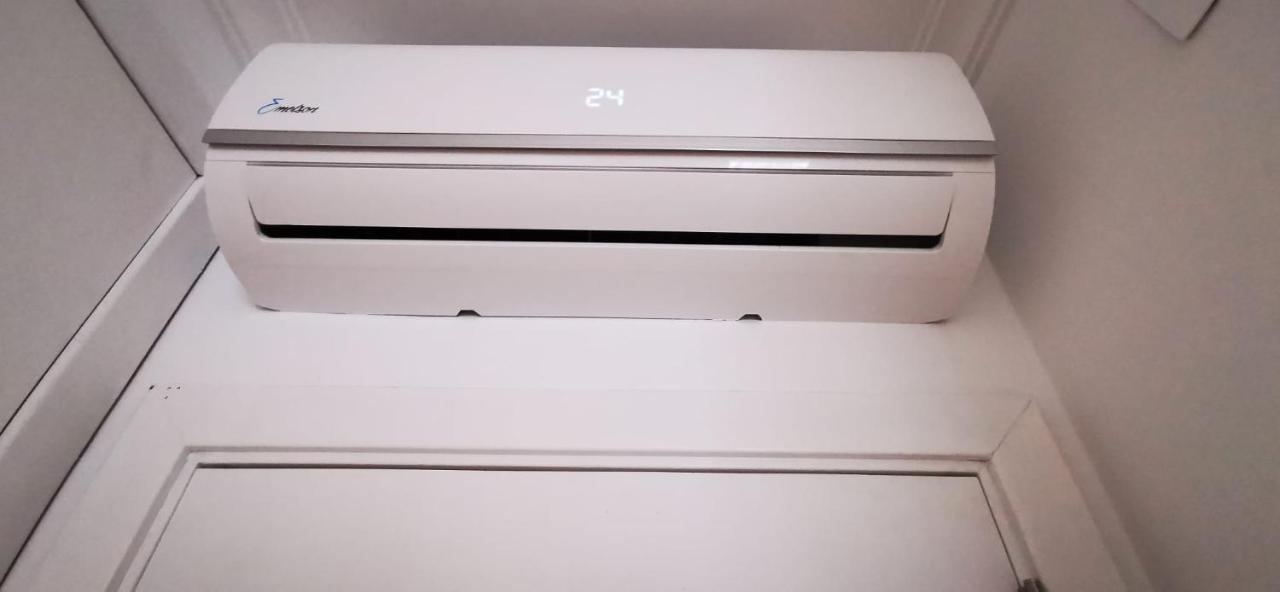 Quarto Duplo Com Kitchenette, Wc E Patio Privativo Apartamento Corroios Exterior foto